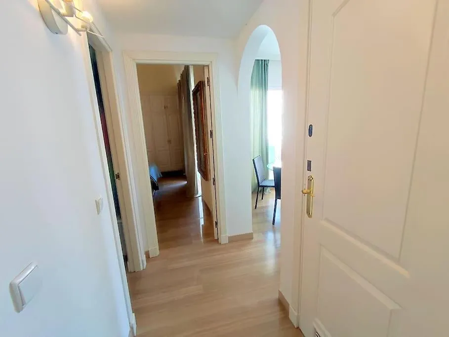 דירות Penthouse In Puerto Marina בנאלמדנה